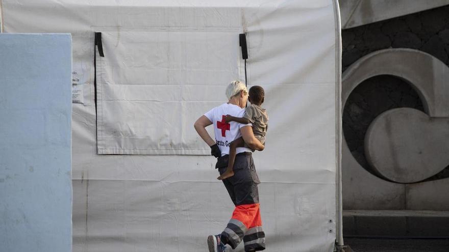 España suspende en la protección de la infancia migrante: un informe de Save the Children denuncia fallos sistémicos en las fronteras de la UE