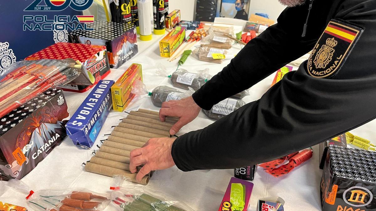 Es importante comprar los petardos en centros autorizados.