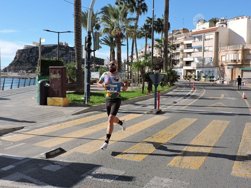 Estos todas las imágenes de la Media Maratón de Águilas