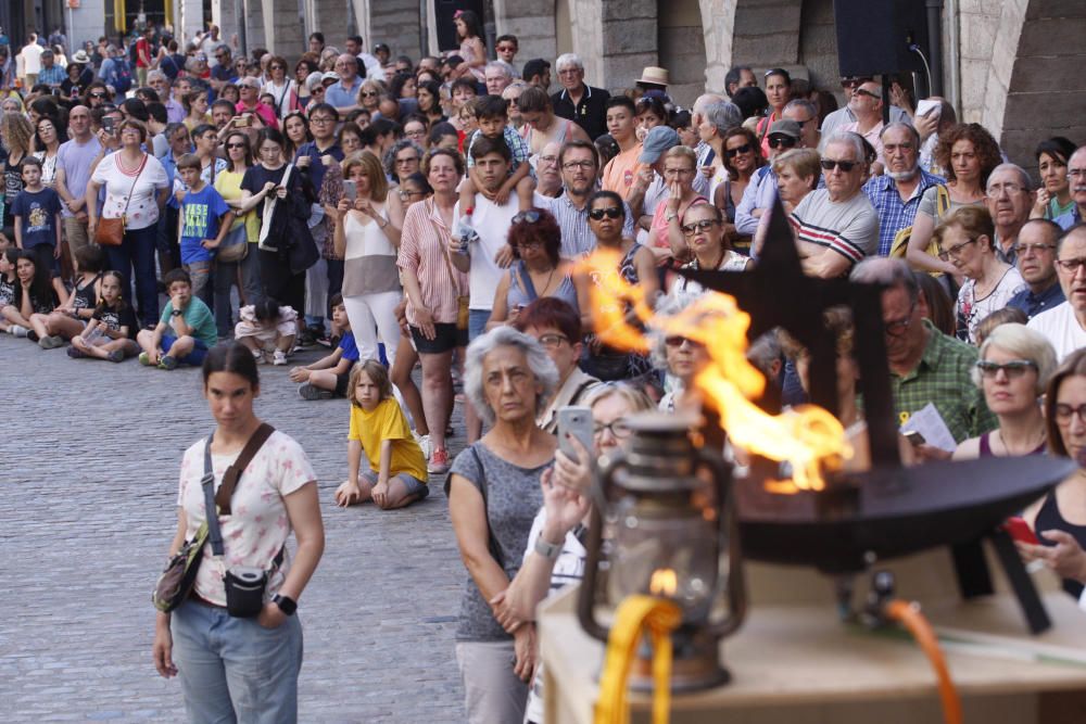 La Flama del Canigó arriba a Girona