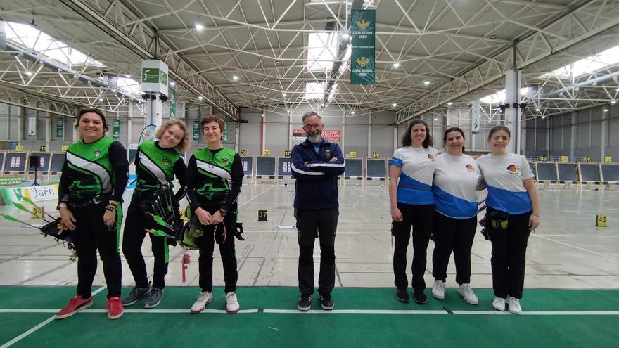 Las extremeñas del compuesto rozaron el bronce en el Campeonato de España