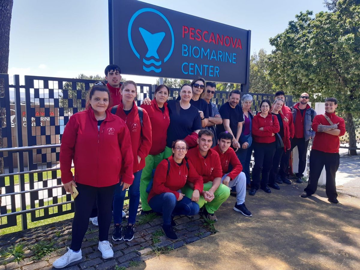 La visita de los alumnos al Pescanova Biomarine Center.