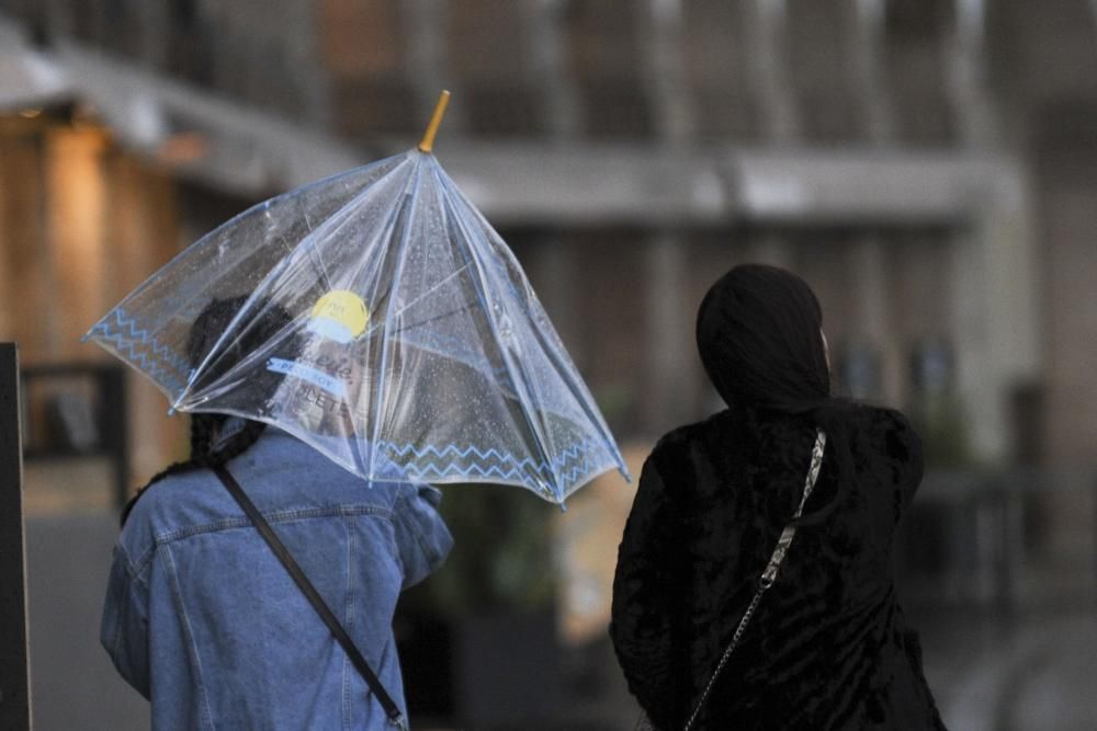 El litoral de A Coruña y Pontevedra están en alerta naranja.