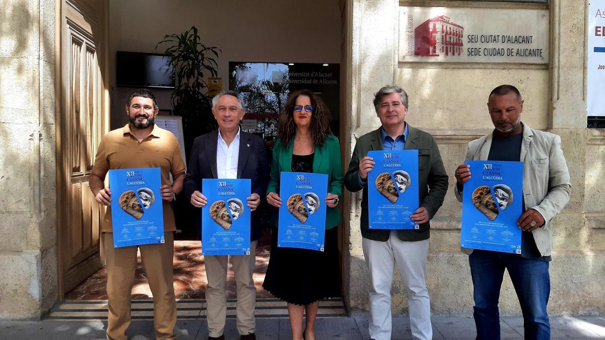 Diego Peña, Juan Mora, Catalina Iliescu, Martín Sanz y Alejandro Ramos, en la presentación del festival