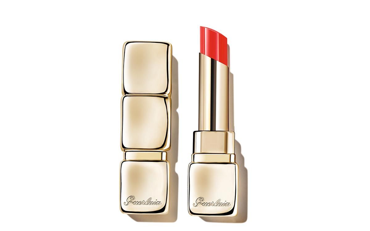 Labial rojo de Guerlain.