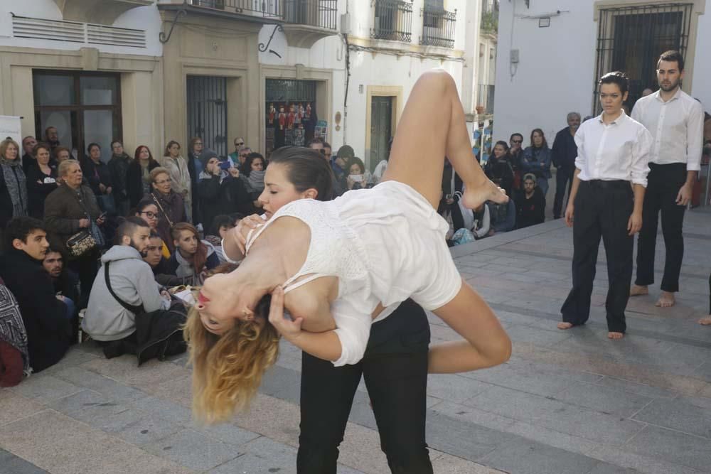 Jornada reivindicativa contra la violencia hacia las mujeres en Córdoba .