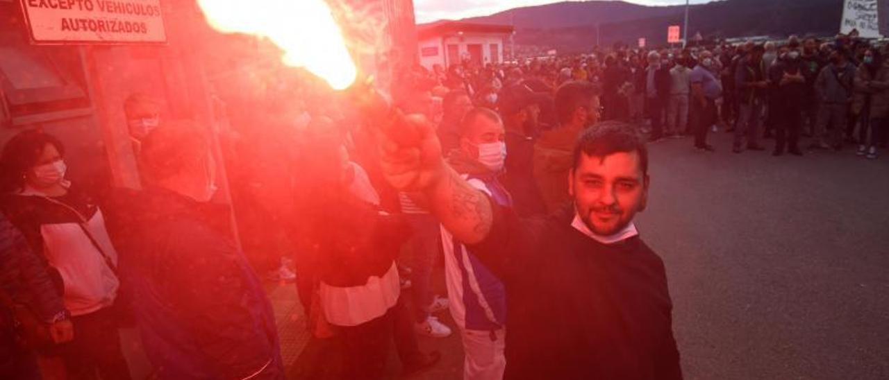 La protesta de la bajura de Pontevedra, esta semana en Arcade. | GUSTAVO SANTOS