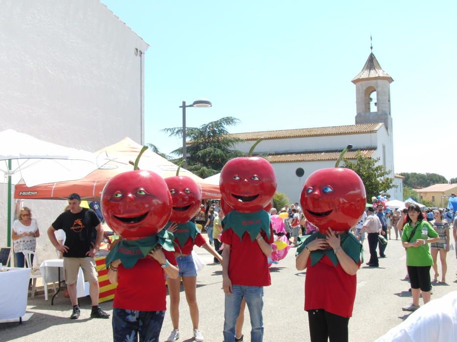 Llers celebra la tradicional Fira de la cirera