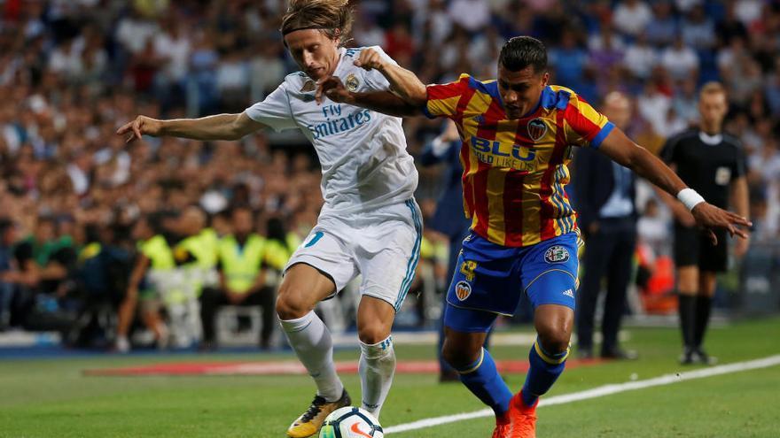 Murillo, en el partido disputado entre el Real Madrid y el Valencia en el Bernabéu.