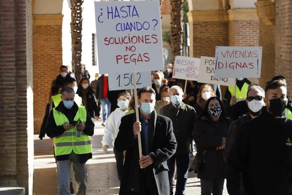 Vecinos de La Paz lanzan un SOS a Ballesta para que agilice el plan de Rejas