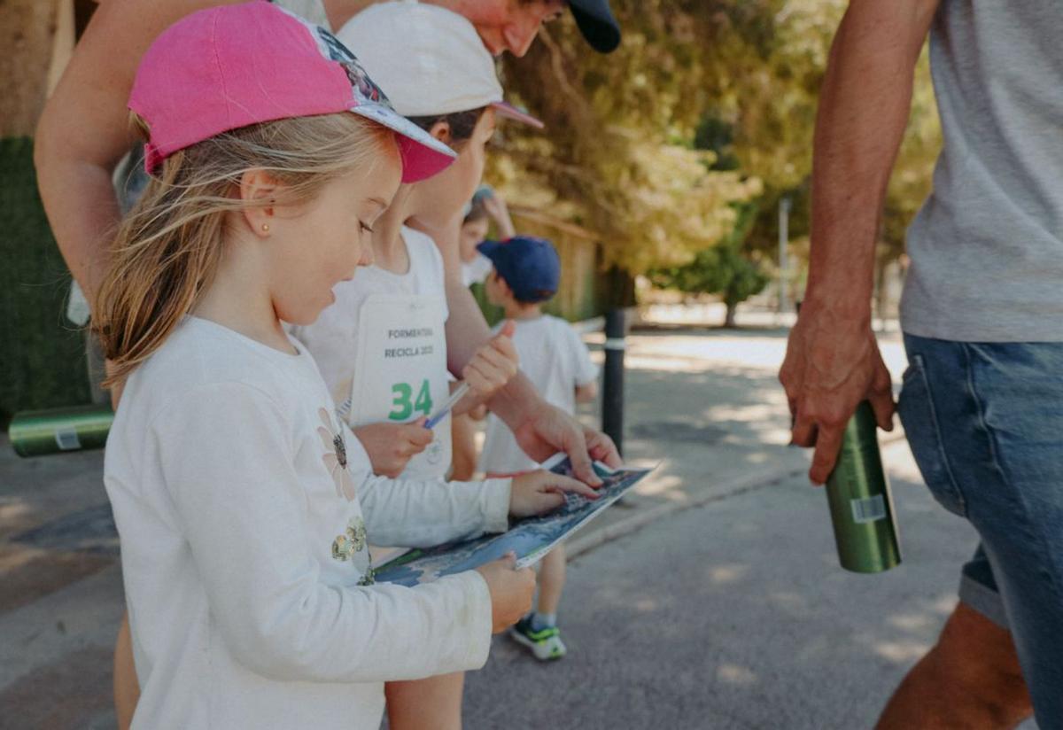 Gincana familiar en Formentera por el Día Mundial del Reciclaje