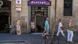 De botiga centenària a massatges asiàtics: nou desastre al comerç emblemàtic de Barcelona