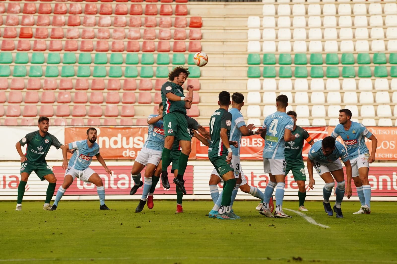 El duelo entre Zamora CF y el CD Coria, en imágenes