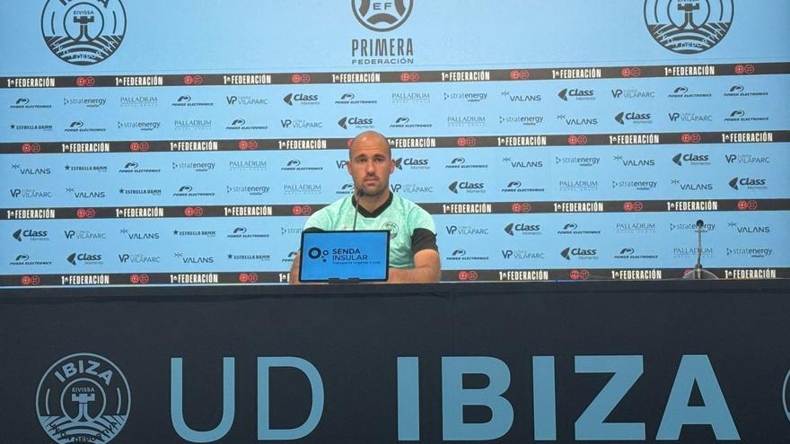 Unai Medina en la rueda de prensa de ayer. | DIARIO DE IBIZA