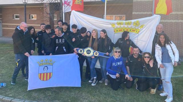 La delegación del Club Defensa Personal Campo de Cariñena que participó en el torneo de Valladolid.
