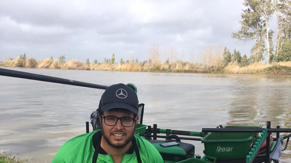 Los pescadores vuelven a lanzar sus cañas