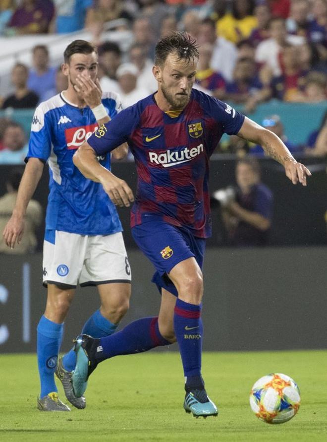 Las mejores imágenes del partido FC Barcelona - Nápoles en el estadio Hard Rock de Miami.