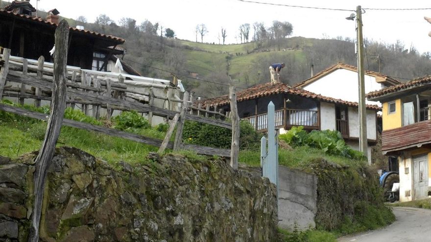 Mieres invertirá 150.000 euros en el abastecimiento de la localidad de Ubriendes