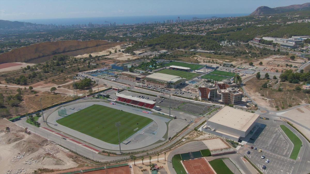 Vista desde el aire de la Ciutat Esportiva Camilo Cano de La Nucía