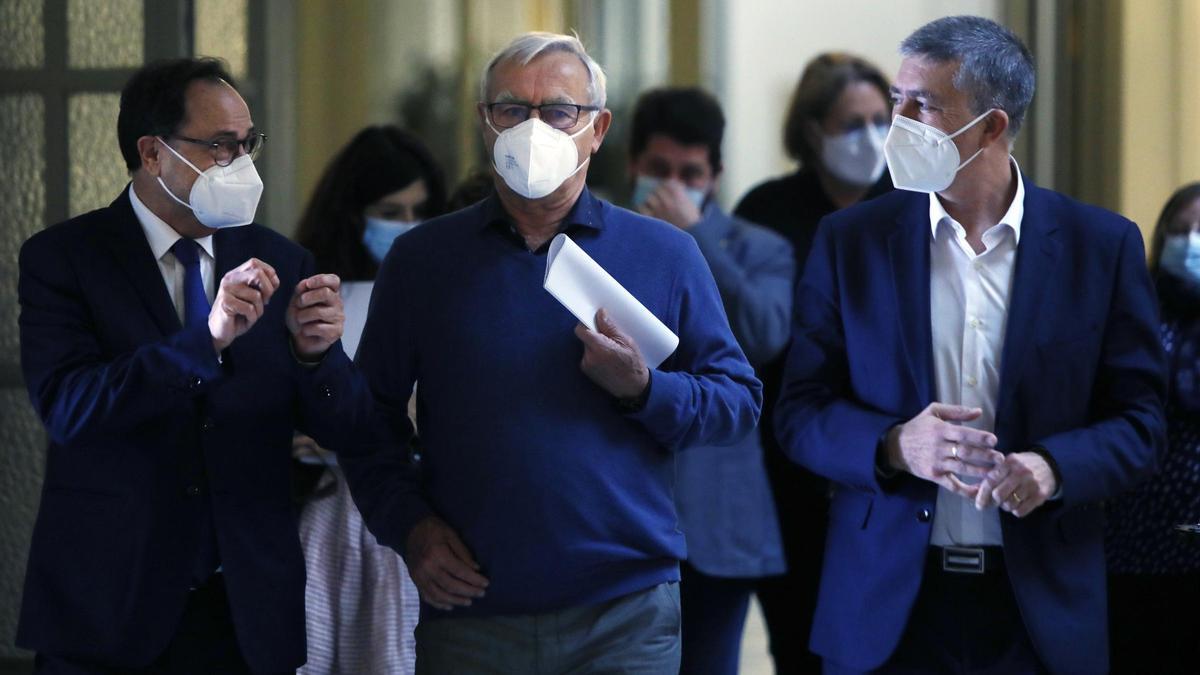 Vicent Soler, Joan Ribó y Rafa Climent, hoy en el Ayuntamiento de València