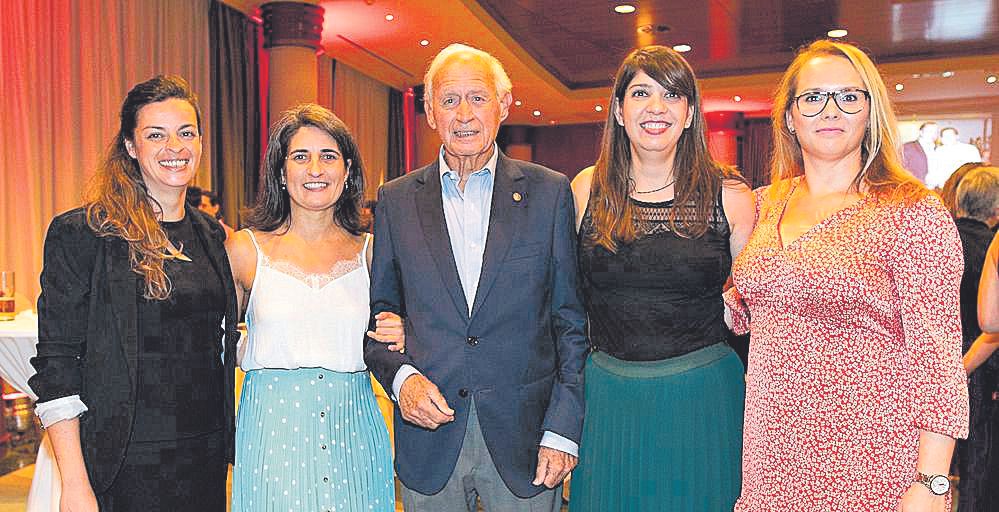 Patricia, Cristina Correa Tomeu Anguera, Amanda Figuerola, Marta Carrillo.