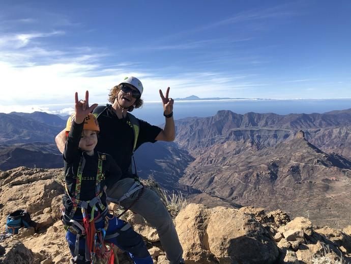 Escala el Roque Nublo con seis años