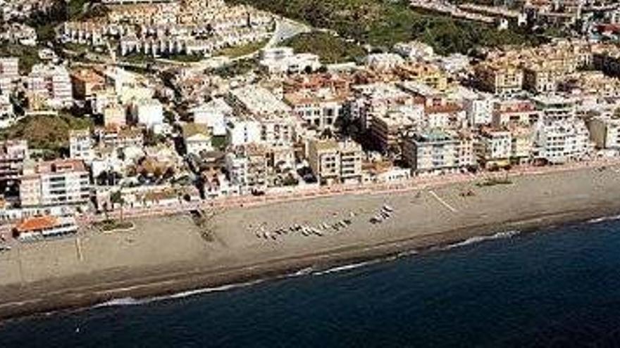 La Junta revisará los planeamientos del litoral andaluz anteriores a 2006