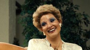 Jessica Chastain, caracterizada como Tammy Faye Bakker en el ’biopic’ sobre la cantante y telepredicadora. 