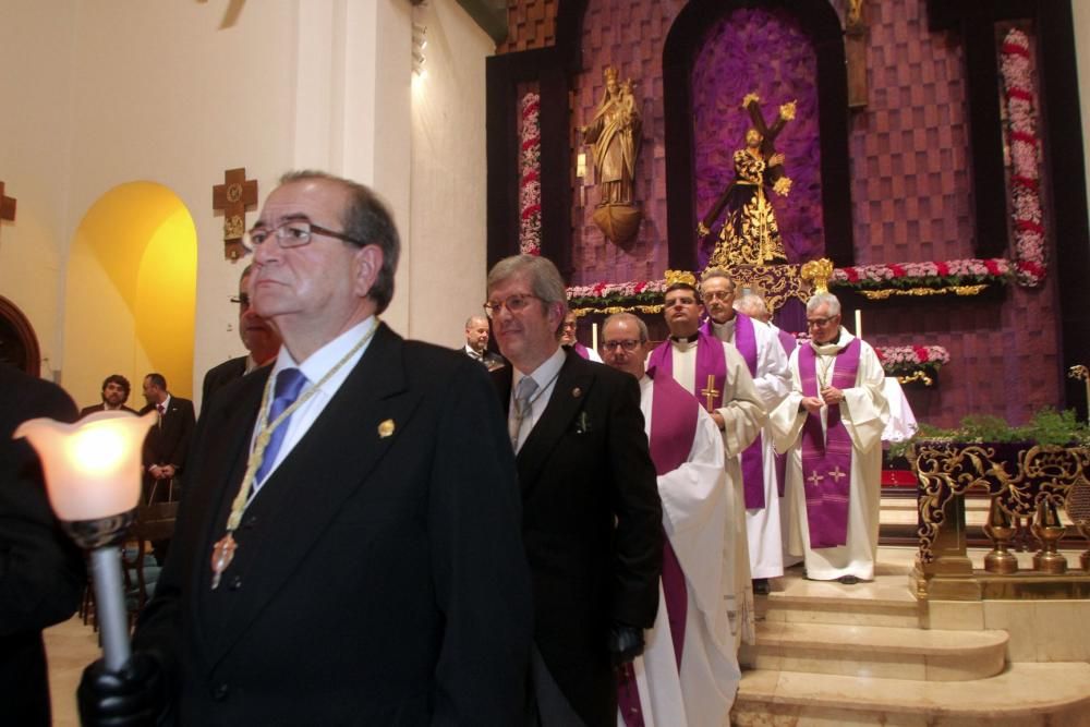 El capellán marrajo apela a la generosidad de los cofrades con los más necesitados