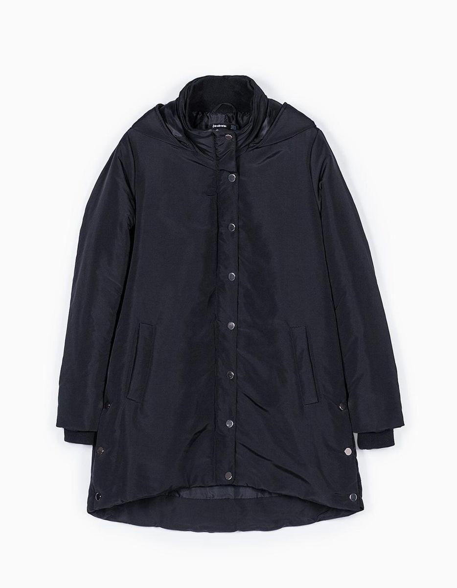 'Mid season' Stradivarius: anorak largo