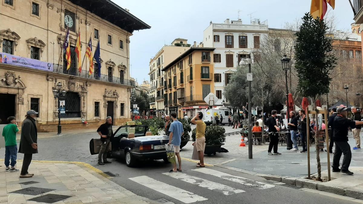 Die Dreharbeiten für &quot;The Mallorca Files&quot; direkt am Rathausplatz von Palma de Mallorca.