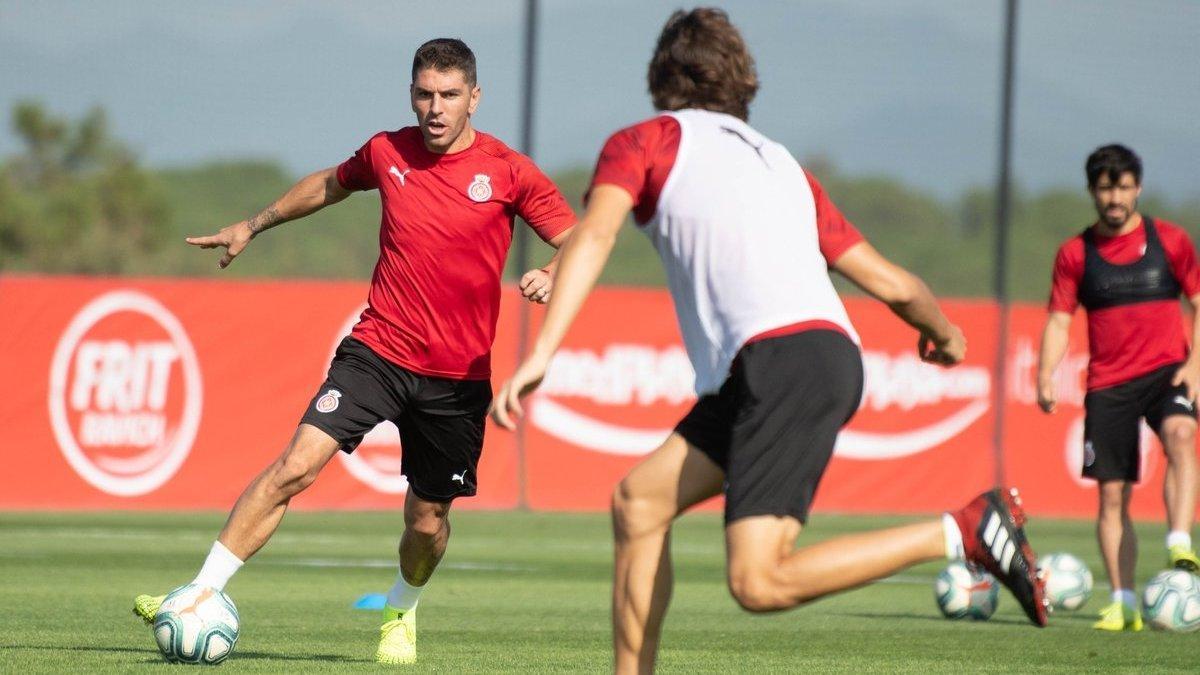 Jonathan Soriano, en un entrenamiento del Girona.