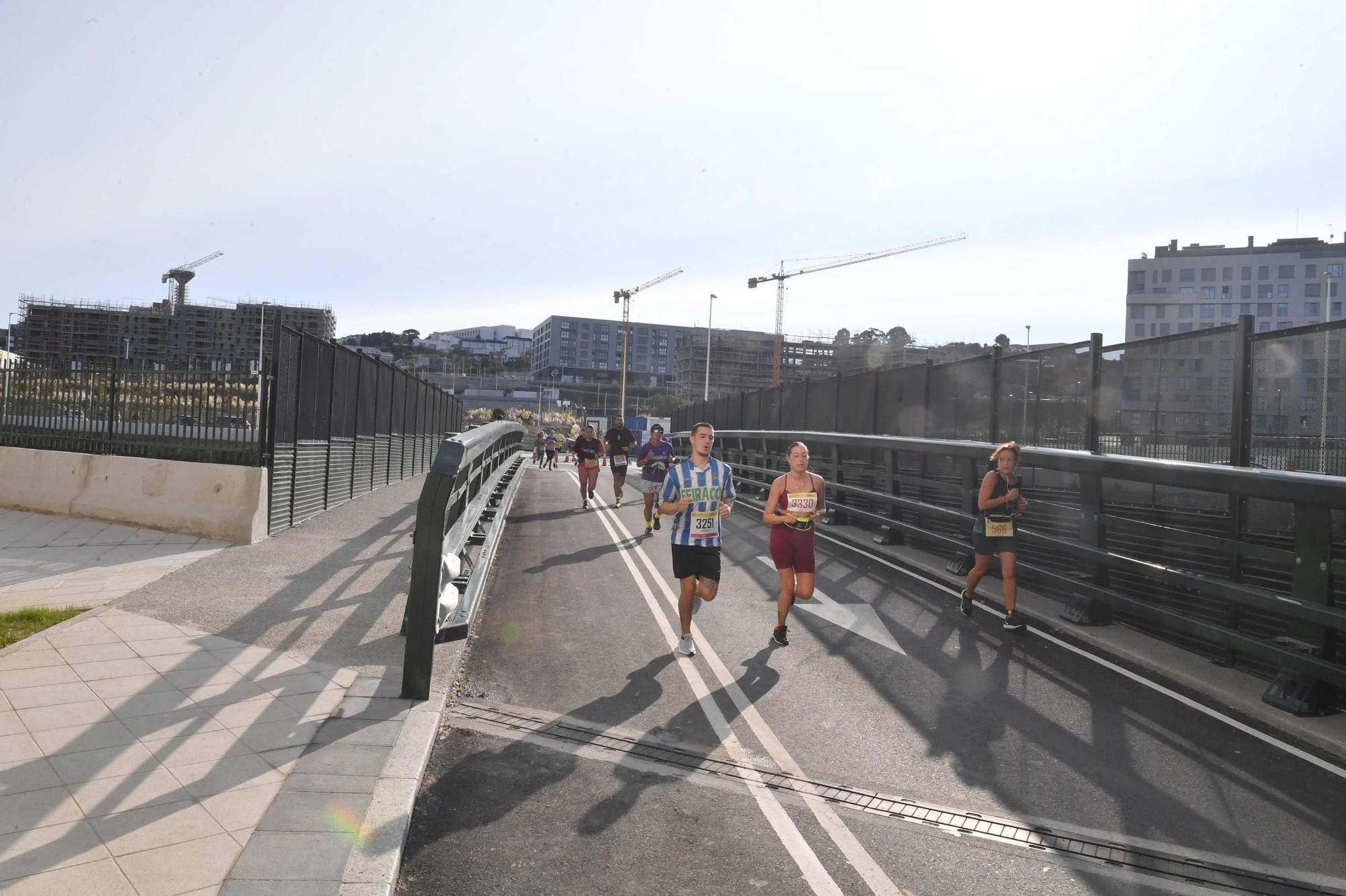 Más de mil corredores completan la carrera popular de Matogrande a Xuxán