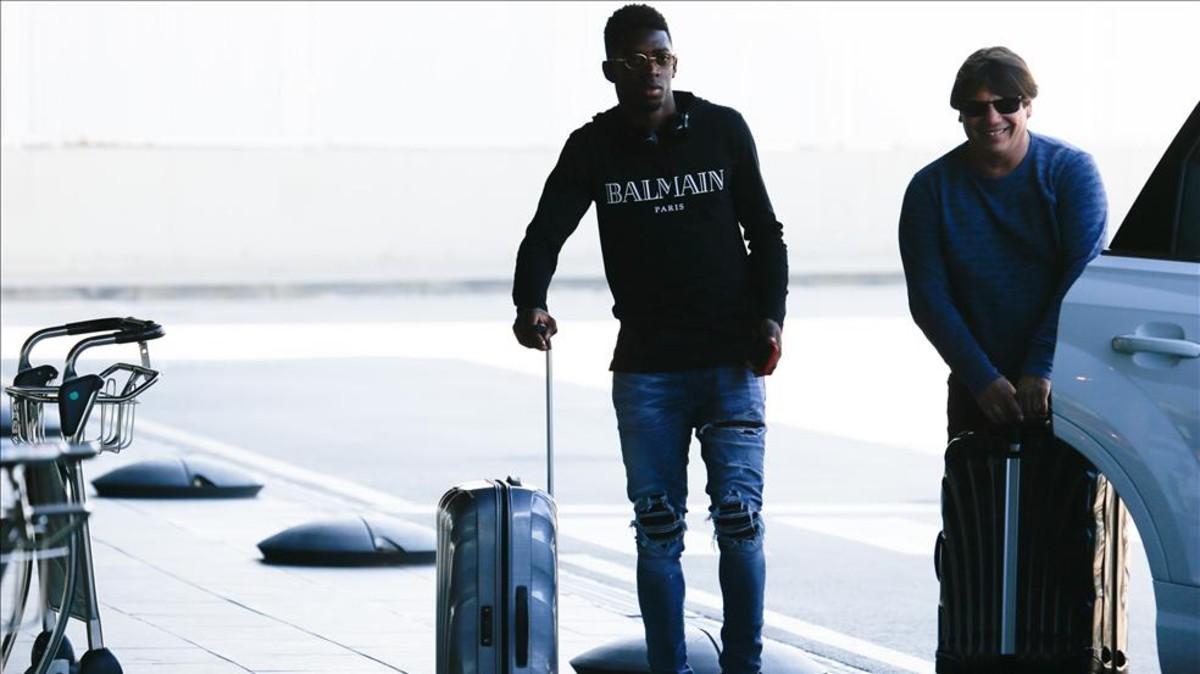 Dembélé salió del aeropuerto de El Prat rumbo a París