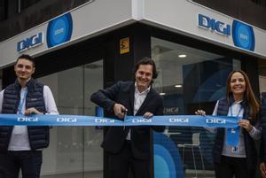 El Chief Commercial Officer De DIGI España, Ángel Álvarez,  Inaugura En València La Primera Tienda A Nivel Nacional Del Operador De Telecomunicaciones