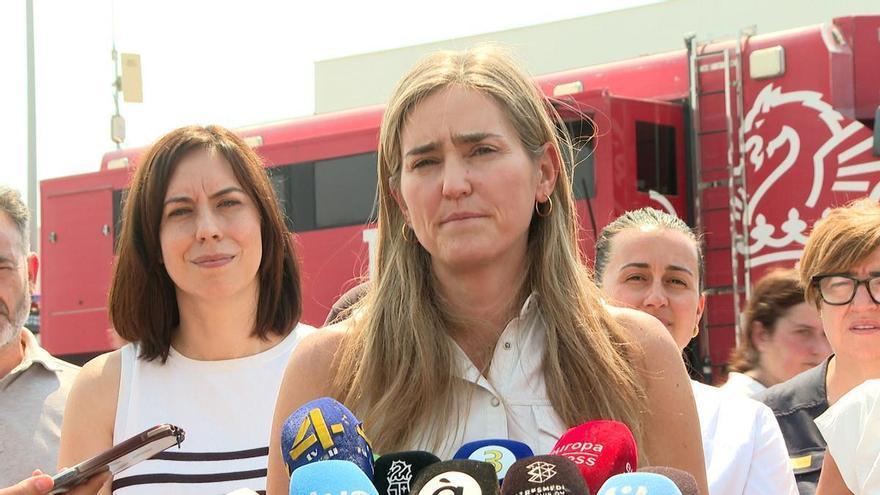 Aagesen responde a los bulos sobre los incendios, y los califica como "irresponsabilidad política"