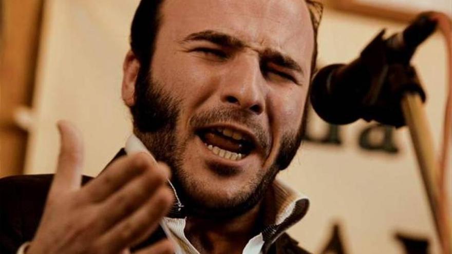 Manuel Pajares, cantaor: &quot;No hay nada más extremeño que mezclar himno y flamenco&quot;