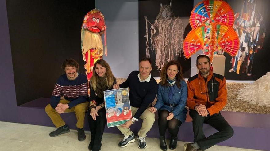 Foto de familia de los organizadores de «somos sierra». | Cedida