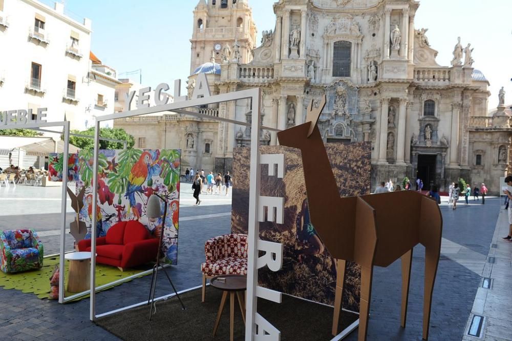 Yecla presenta en Murcia su 55 Feria del Mueble