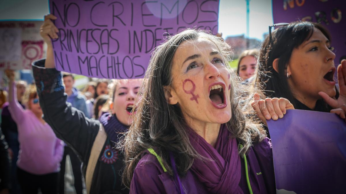 Imagen de archivo de una manifestación del 8 de marzo en Badajoz.