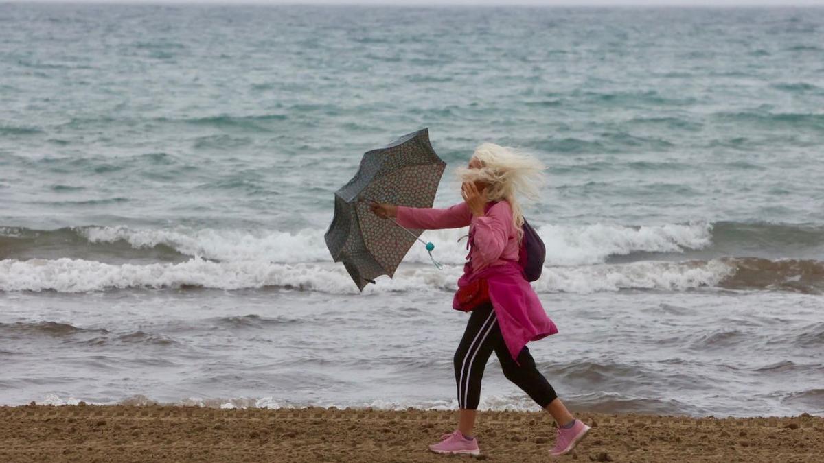 Día desapacible para los amantes de la playa.