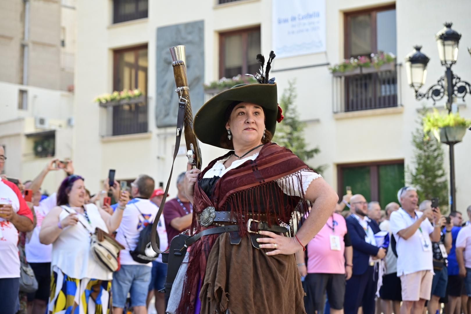 Galería | Un millar de peñistas toman Castellón
