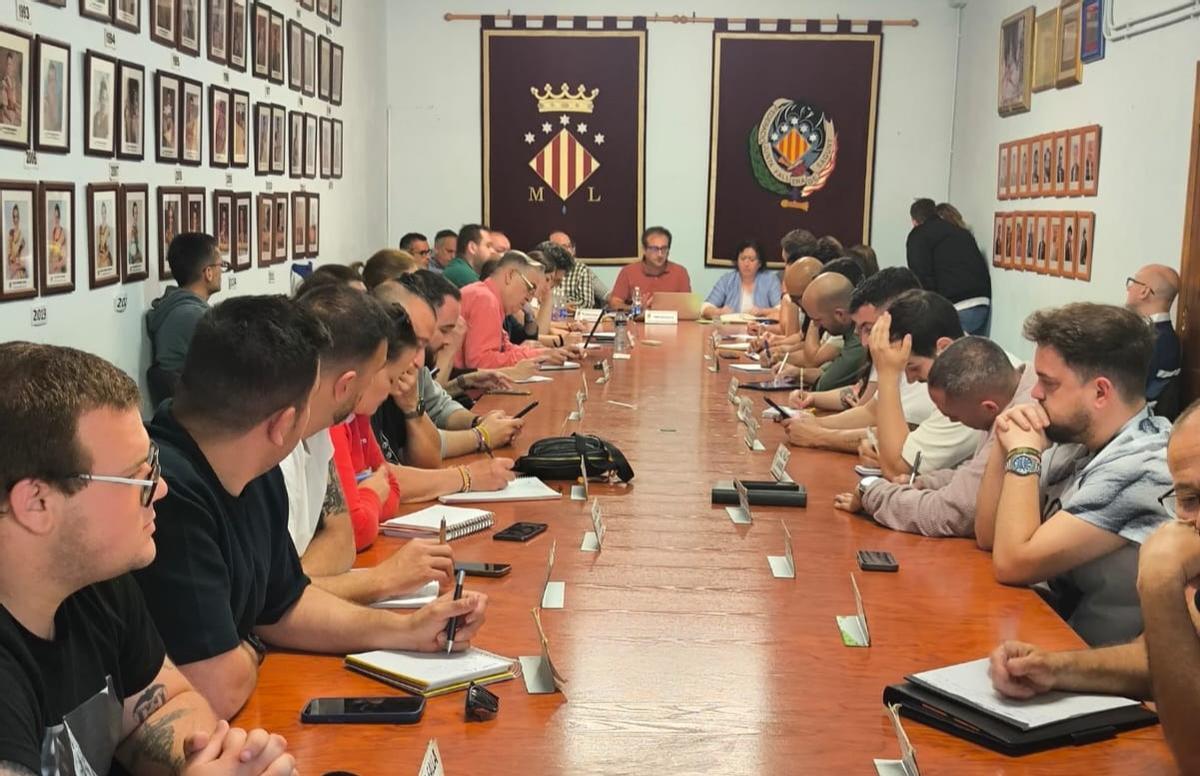 Mesa de presidentes.