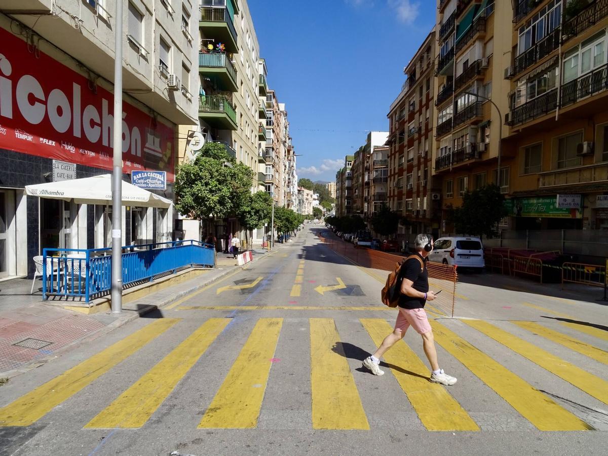 Corte al tráfico de la calle Blas de Lezo, en el cruce con el Arroyo de los Ángeles por las obras del Metro de Málaga este martes, 13 de octubre de 2026. Corte al tráfico de la calle Blas de Lezo, en el cruce con el Arroyo de los Ángeles por las obras del Metro de Málaga este martes, 13 de octubre de 2026.