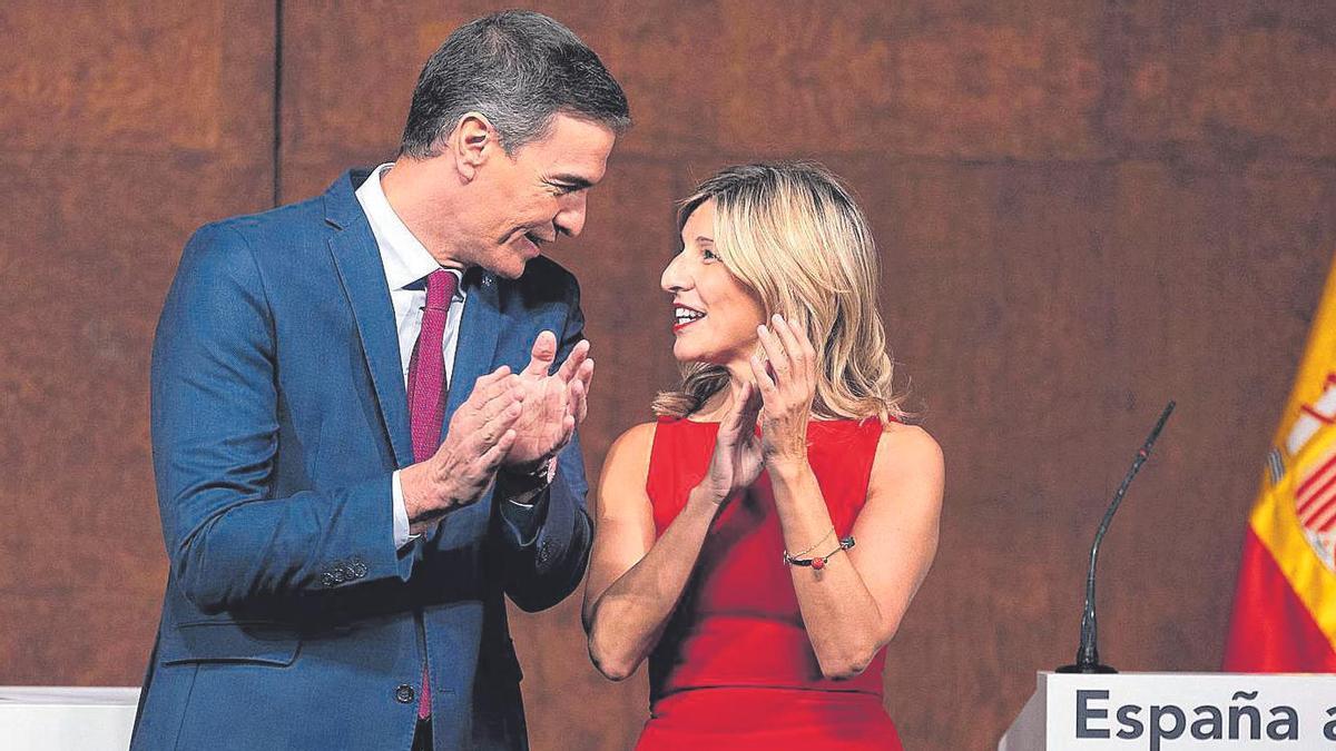 PSOE y Frente Amplio acuerdan listas conjuntas para el Senado en toda España salvo en Catalunya para  derrotar a la derecha y la ultraderecha 