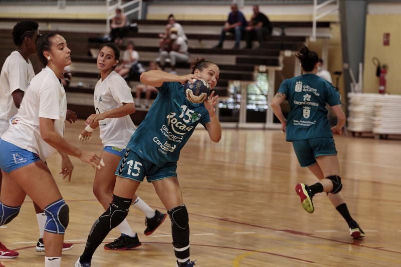 Salud-Rocasa | 15/08/2020.Partido de balonmano de la Copa Gobierno de Canarias.  | 15/08/2020 | Fotógrafo: María Pisaca Gámez