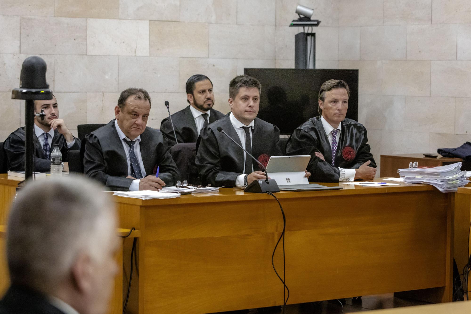 Penalva y Subirán declaran como acusados por el caso Cursach