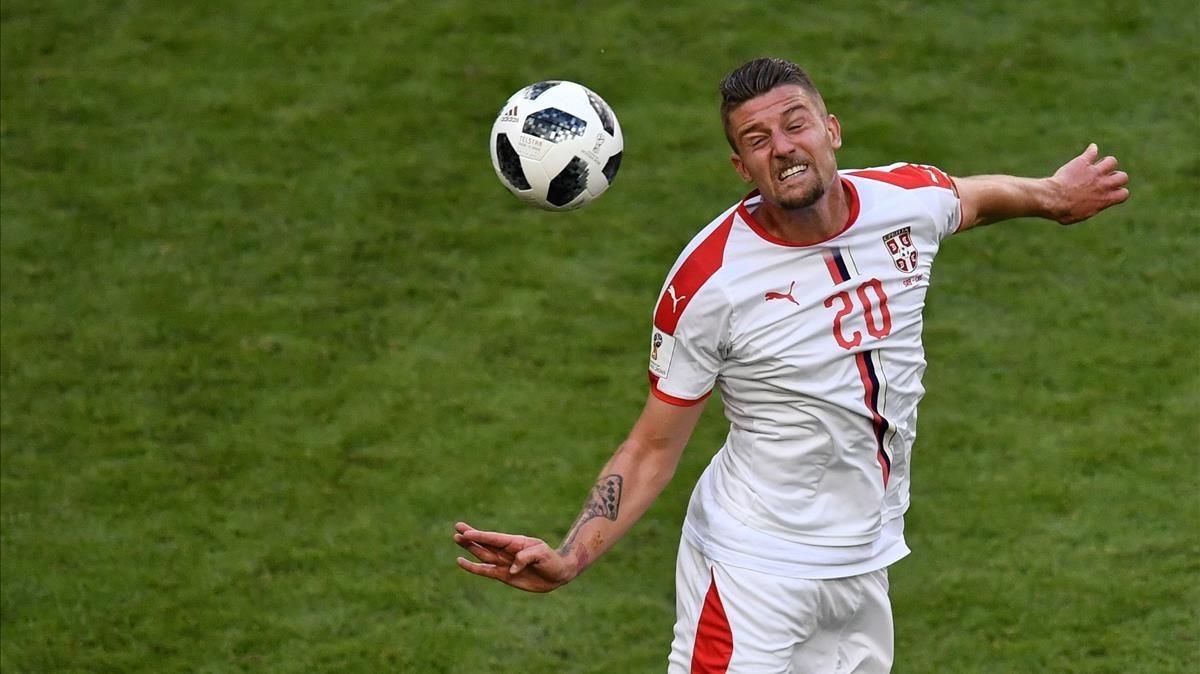 zentauroepp43808424 serbia s midfielder sergej milinkovic savic controls the bal180617171158 zentauroepp43808424 serbia s midfielder sergej milinkovic savic controls the bal180617171158