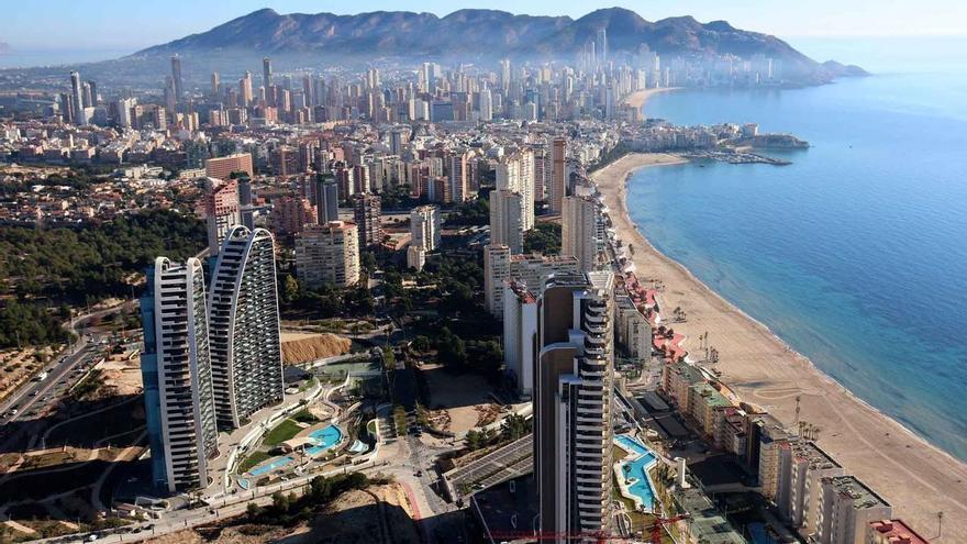 El único apellido no español entre los 20 más frecuentes en Benidorm no es inglés ni holandés ni chino…
