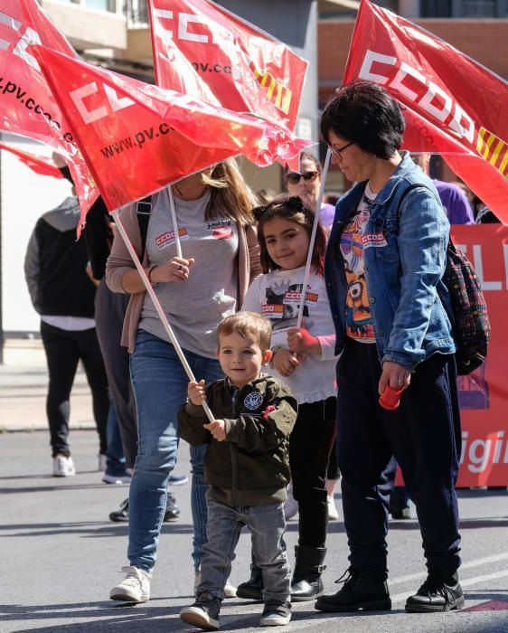 La manifestación del Día del Trabajador reúne a 18 colectivos y partidos del Medio Vinalopó